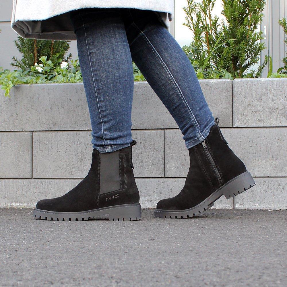 Minfot Ribe Chelsea Boots Zip Mocka Svart