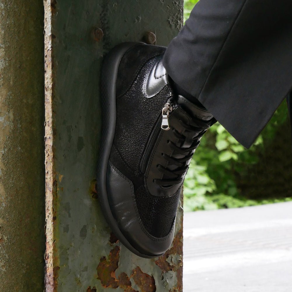Minfot Way Hög Sneaker Bred Stretch Svart