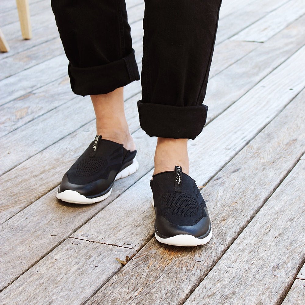 Minfot Easy Step-In Tofflor Svart