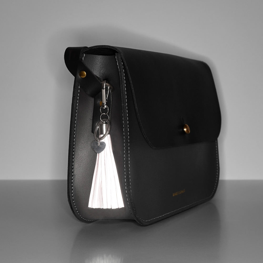 Firefly Reflextofs Black Dots Print