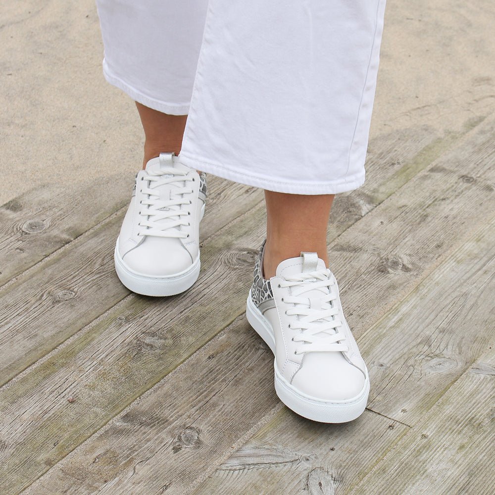 Minfot Comfort Sneakers Dam Skinn Leopard Vit